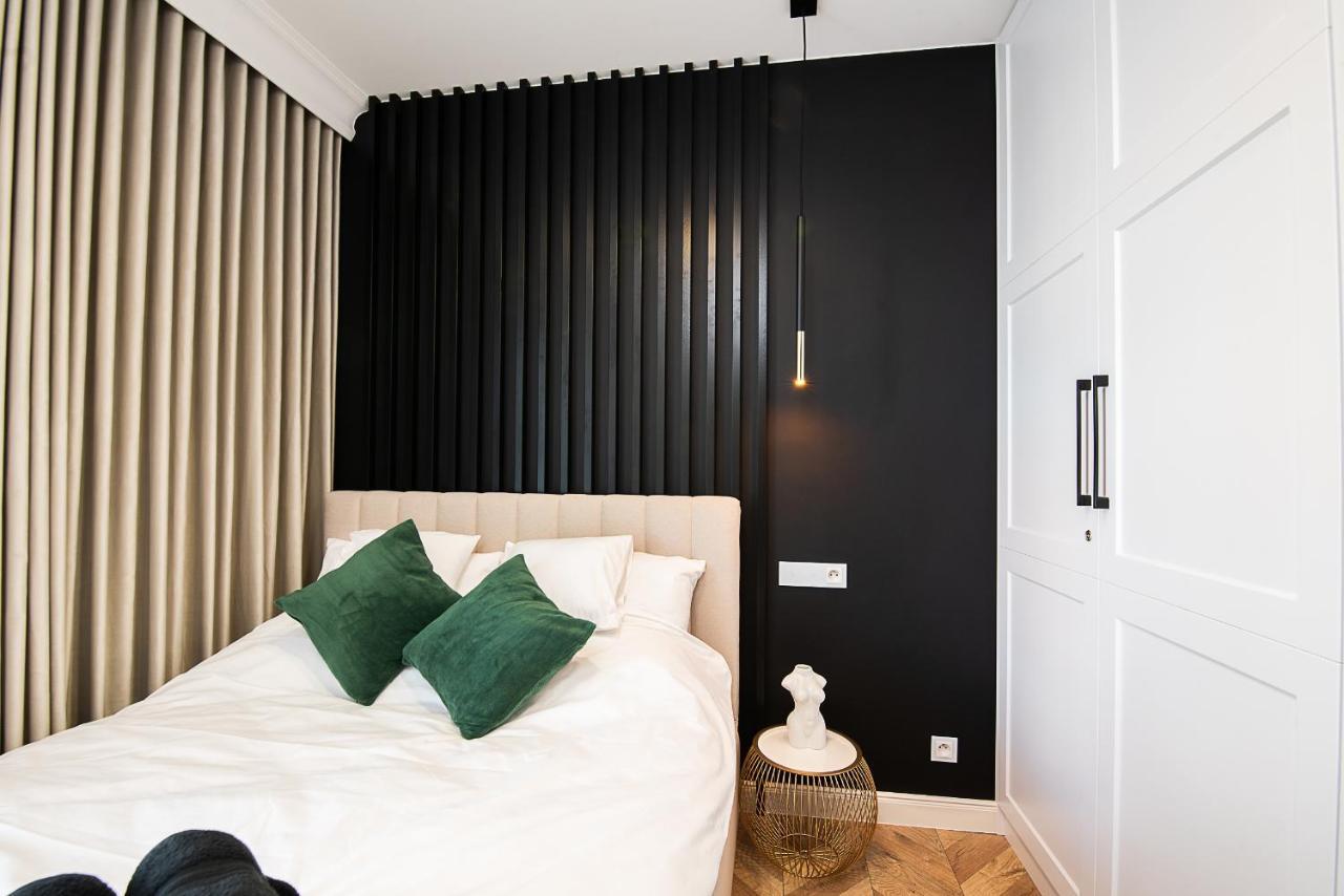 コシャリンWloski Apartamentアパートメント エクステリア 写真